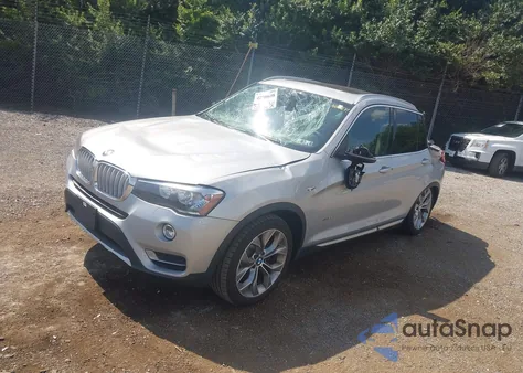 2017 BMW X3 xDrive28I z USA, uszkodzony, nr VIN 5UXWX9C31H0T22382